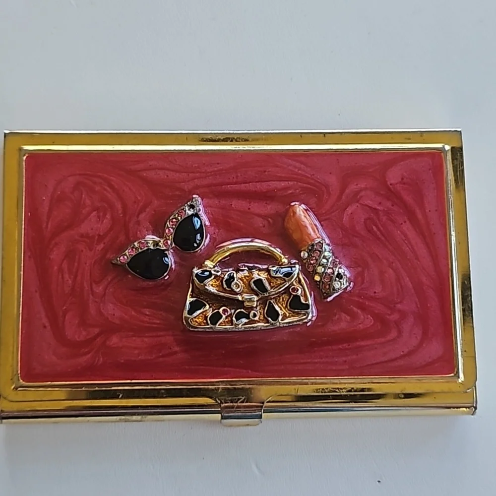 Card case - Picture 1 of 3